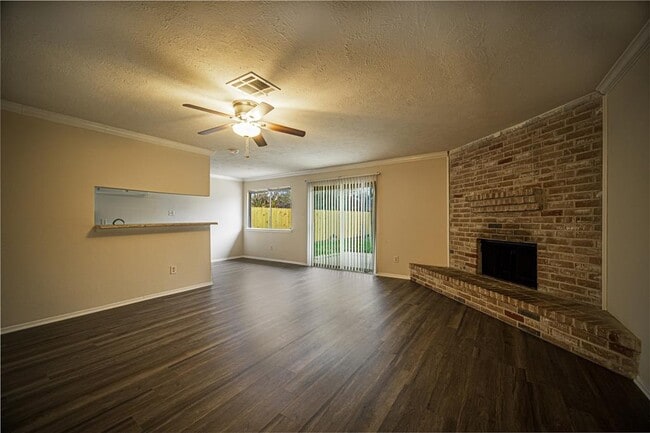 16209 Camino Del Sol Dr photo'