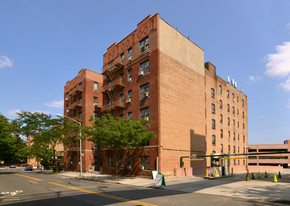 Manhattan College Parkway Apartments