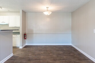 Ashton Pointe Apartments in Monroe, GA - Foto de edificio - Interior Photo