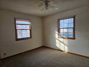 2416-2418 Hyacinth Ave in Janesville, WI - Building Photo - Building Photo
