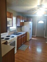 5306 SE Bethel Rd in Lawton, OK - Foto de edificio - Building Photo