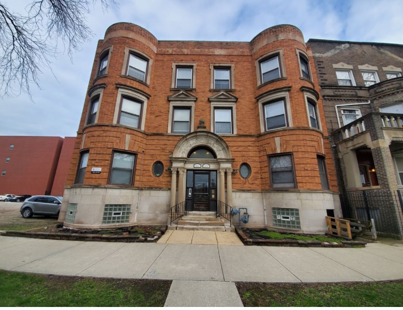 4317 S Michigan Ave in Chicago, IL - Building Photo