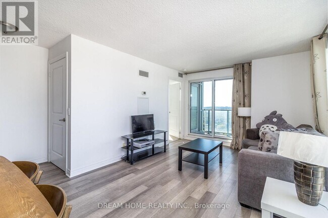 50 Town Centre Court in Toronto, ON - Building Photo - Building Photo