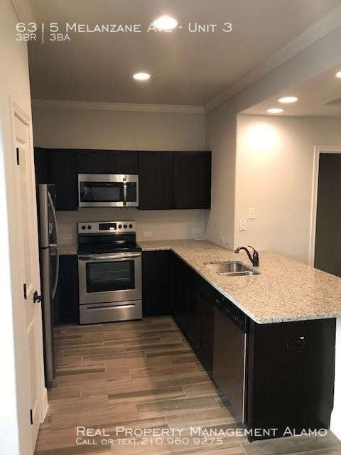 6315 Melanzane Avenue in San Antonio, TX - Building Photo - Building Photo