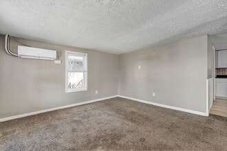 1550 N Colgate Ave in Springfield, MO - Building Photo - Building Photo