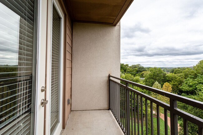 property at 1900 Barton Springs Rd