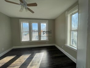 424 E 10th St in Michigan City, IN - Building Photo - Building Photo