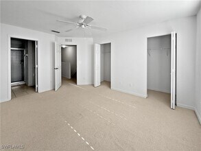 3612 Pine Oak Cir in Ft. Myers, FL - Building Photo - Building Photo