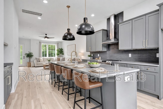 2042 McKinley St in Nashville, TN - Building Photo - Building Photo