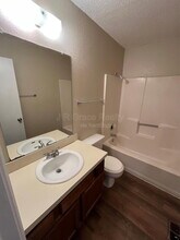 5911 Shadydell Dr in Fort Worth, TX - Building Photo - Building Photo