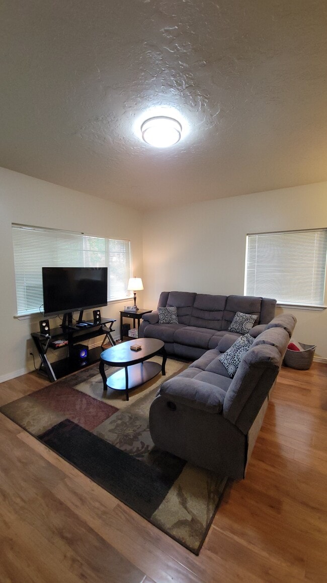 property at 2127 S Leadville Ave