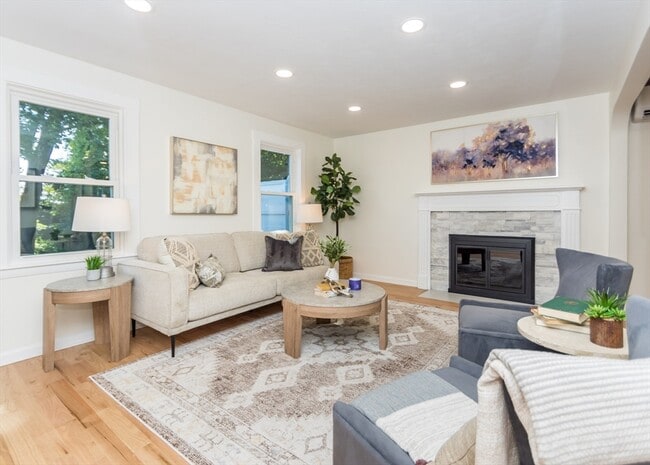 23 Cheney St in Needham, MA - Building Photo - Building Photo