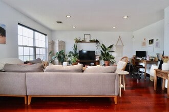 64 Bergen Ridge Rd in North Bergen, NJ - Building Photo - Building Photo