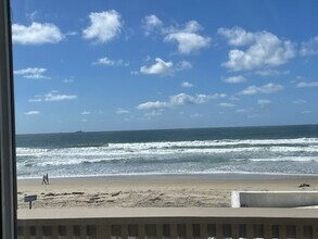 3773 Ocean Front Walk in San Diego, CA - Building Photo - Building Photo