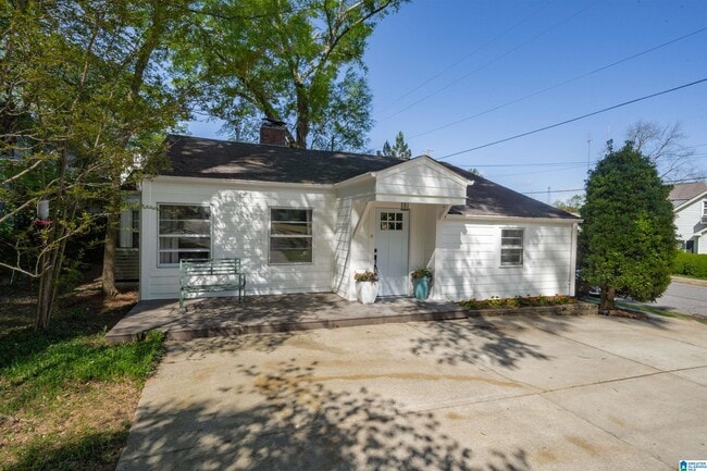 300 Ridge Rd in Birmingham, AL - Building Photo - Building Photo