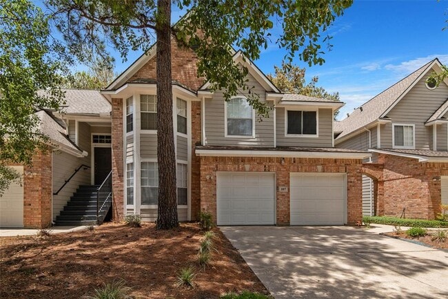 property at 107 S Spiral Vine Cir