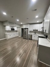 1639 W Broad St in Richmond, VA - Building Photo - Building Photo