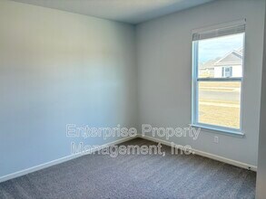 250 Kipling Dr in Oakland, TN - Building Photo - Building Photo