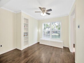 703 E Adoue Ave in Baytown, TX - Building Photo - Building Photo