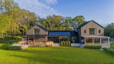 61 Red Fox Ln in Craryville, NY - Building Photo - Building Photo