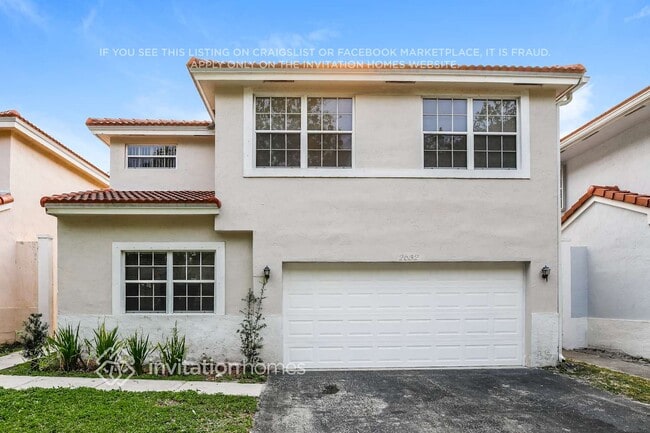 2632 W Saratoga Dr