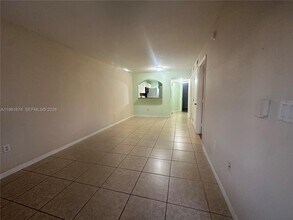 1271 SE 29th St in Homestead, FL - Building Photo - Building Photo