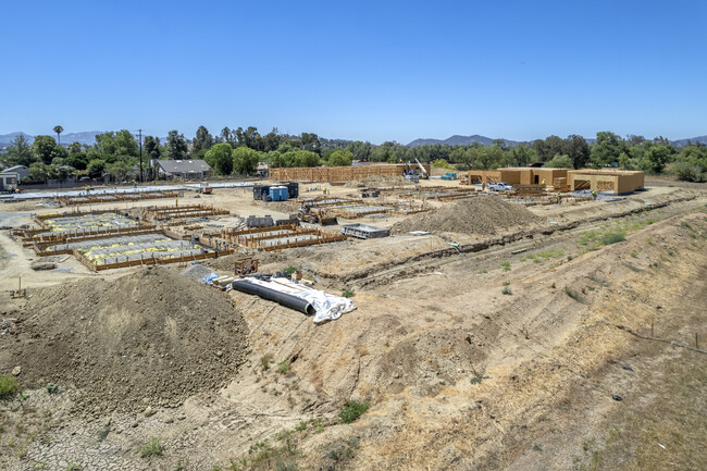 The Village Place Apartments in Ramona, CA - Building Photo - Building Photo