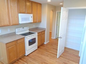 20745 E Girard Pl in Aurora, CO - Building Photo - Building Photo