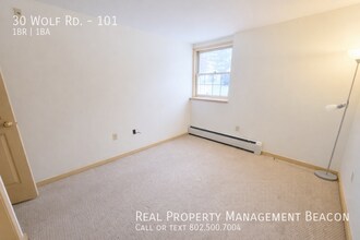 30 Wolf Rd in Lebanon, NH - Building Photo - Building Photo