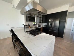 1340 Hoyt Ave in Indianapolis, IN - Foto de edificio - Building Photo