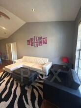 4230 NW Meadow Creek Cir in Fayetteville, AR - Building Photo - Building Photo