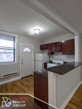 4409 N Wolcott Ave, Unit #4409-A1 in Chicago, IL - Building Photo - Building Photo