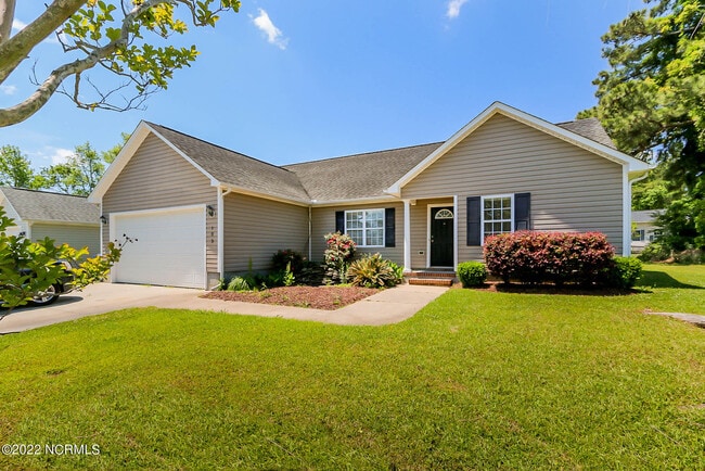 102 S Park Ln in Newport, NC - Building Photo - Building Photo