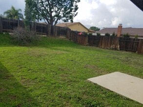 1652 Lorraine Dr in Corona, CA - Building Photo - Building Photo