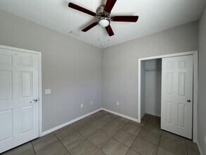 523 NE 24th Ave in Cape Coral, FL - Building Photo - Building Photo