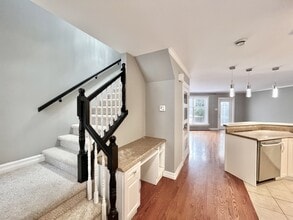 1539 Topsail Rd in Paradise, NL - Building Photo - Building Photo