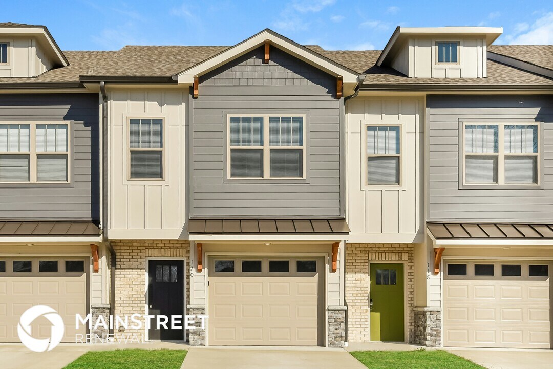 120 Hartsville Ct in Lebanon, TN - Building Photo