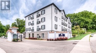 3 John Pound Rd in Tillsonburg, ON - Building Photo