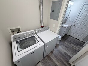 45 S Monroe St in Monroe, MI - Building Photo - Building Photo