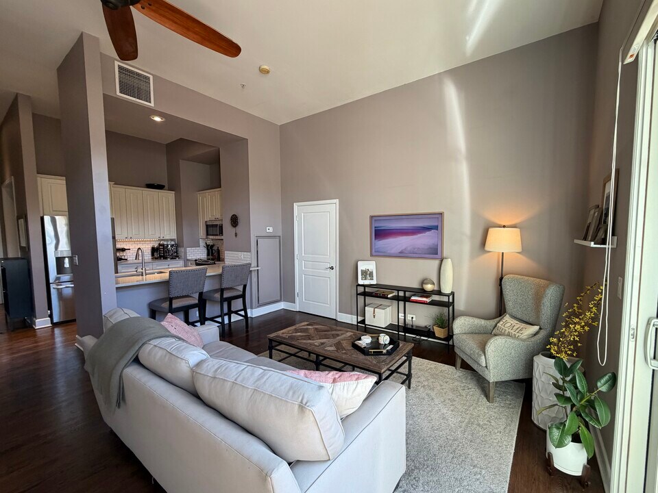 25 N Downing St in Denver, CO - Building Photo