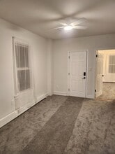 46 Webster Pl, Unit 1 in Orange, NJ - Building Photo - Building Photo