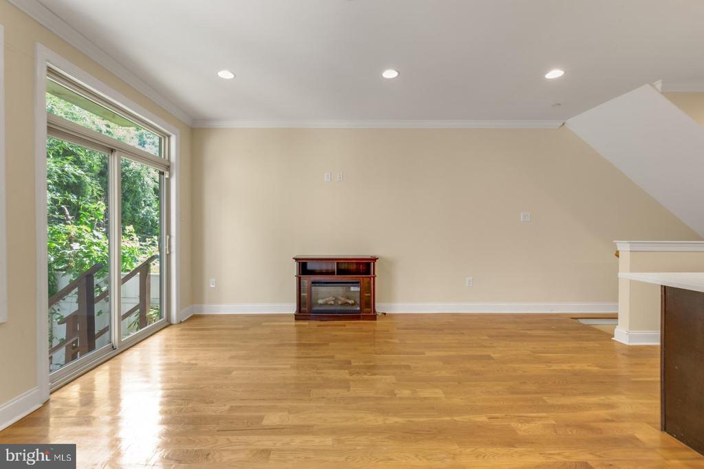 725 N 20th St in Philadelphia, PA - Building Photo