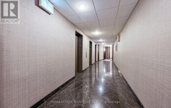 714 The West Mall in Toronto, ON - Building Photo - Building Photo