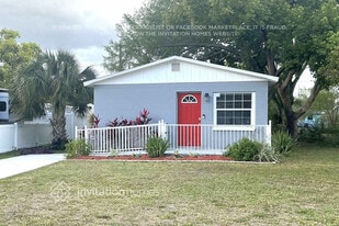421 2nd Ave NE in Largo, FL - Building Photo