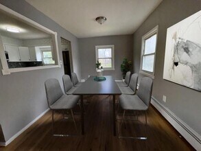 7 Green St in Hastings On Hudson, NY - Foto de edificio - Building Photo