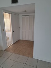 190 Hickory Woods Ct, Unit 3A in Deltona, FL - Foto de edificio - Building Photo