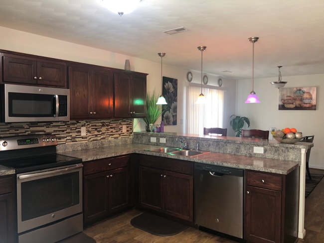 3406 Bainbridge Blvd in Chesapeake, VA - Building Photo - Building Photo