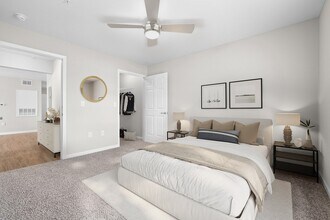 The Grand at Lake Sheri in Valdosta, GA - Foto de edificio - Building Photo