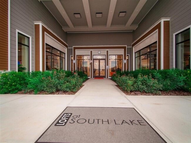 Lofts at South Lake in Clermont, FL - Foto de edificio - Building Photo