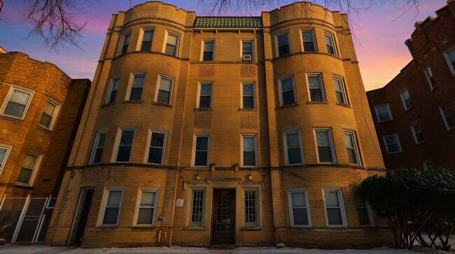 property at 6049 N Talman Ave